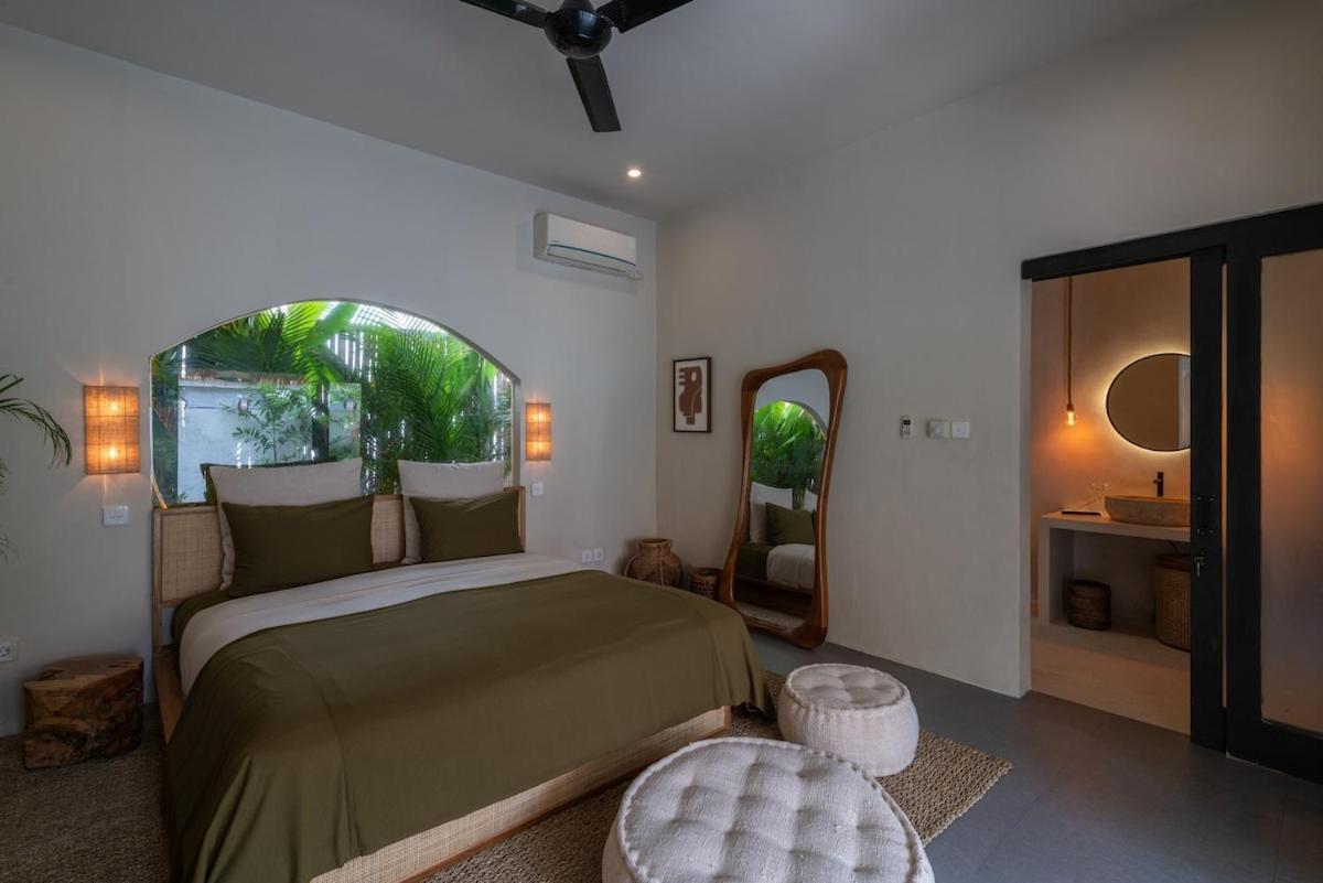 The Jungle - Luxurious & Tropical Concept - 3Br - Central Canggu エクステリア 写真