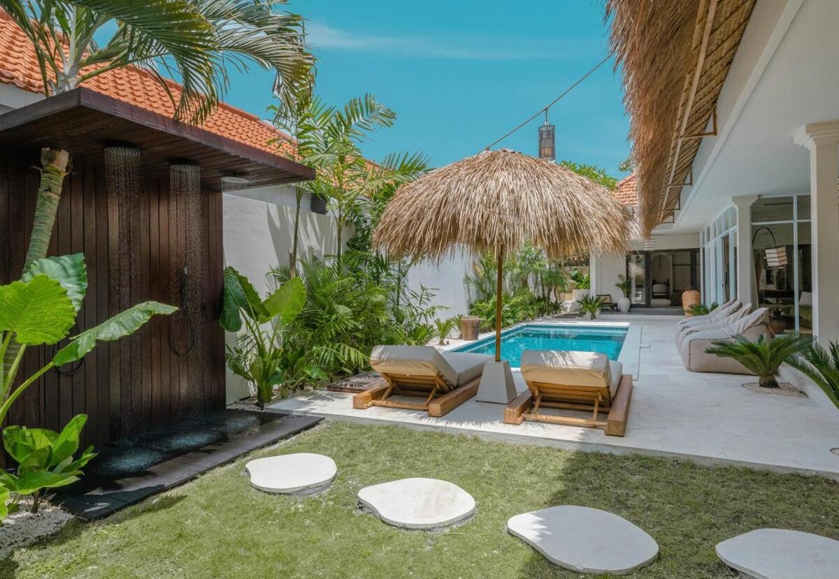 The Jungle - Luxurious & Tropical Concept - 3Br - Central Canggu エクステリア 写真