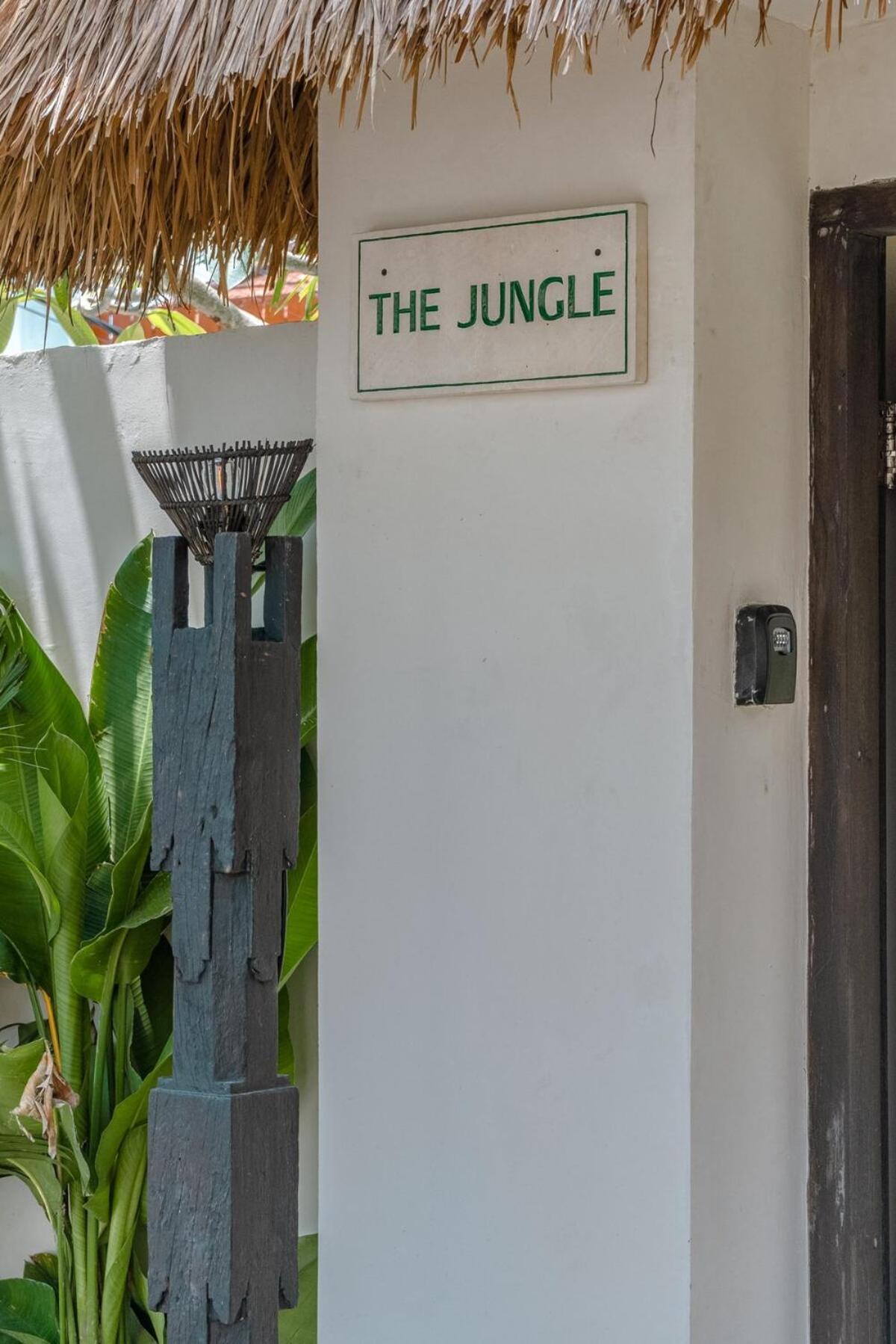 The Jungle - Luxurious & Tropical Concept - 3Br - Central Canggu エクステリア 写真