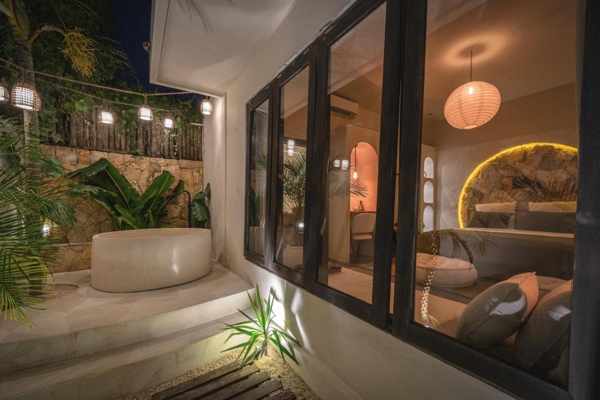 The Jungle - Luxurious & Tropical Concept - 3Br - Central Canggu エクステリア 写真