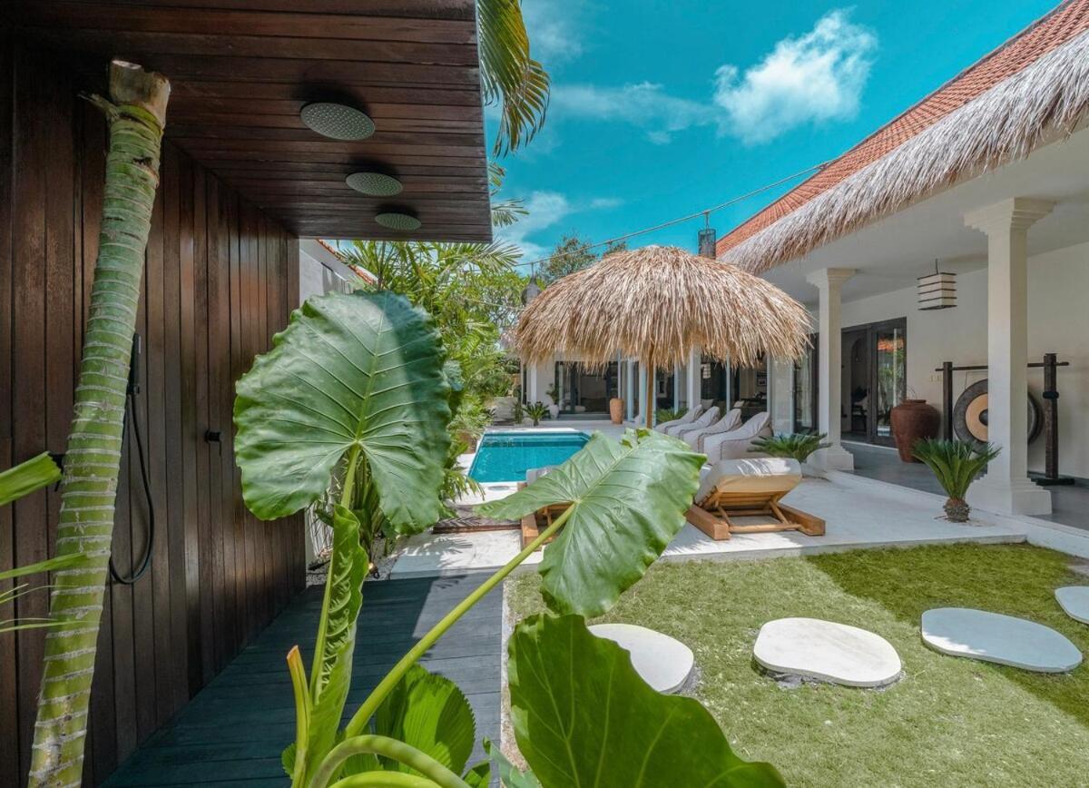 The Jungle - Luxurious & Tropical Concept - 3Br - Central Canggu エクステリア 写真