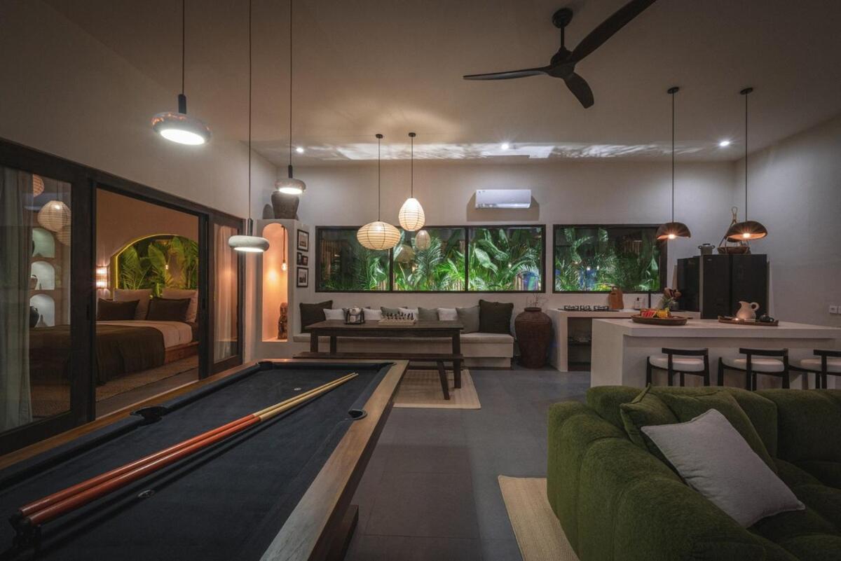 The Jungle - Luxurious & Tropical Concept - 3Br - Central Canggu エクステリア 写真
