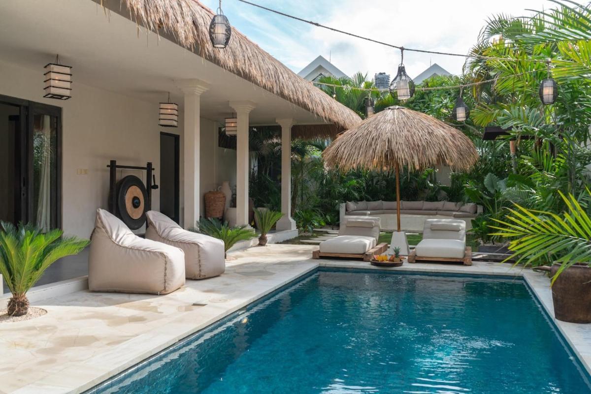 The Jungle - Luxurious & Tropical Concept - 3Br - Central Canggu エクステリア 写真