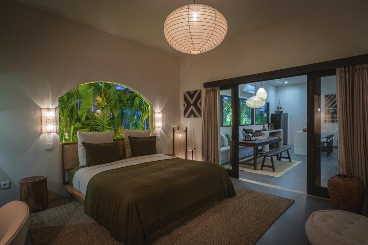 The Jungle - Luxurious & Tropical Concept - 3Br - Central Canggu エクステリア 写真